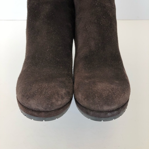 ♦️SOLD♦️PRADA Brown Suede Short Ankle Wedge Boots Sz 39 / 8.5 - Picture 13 of 16